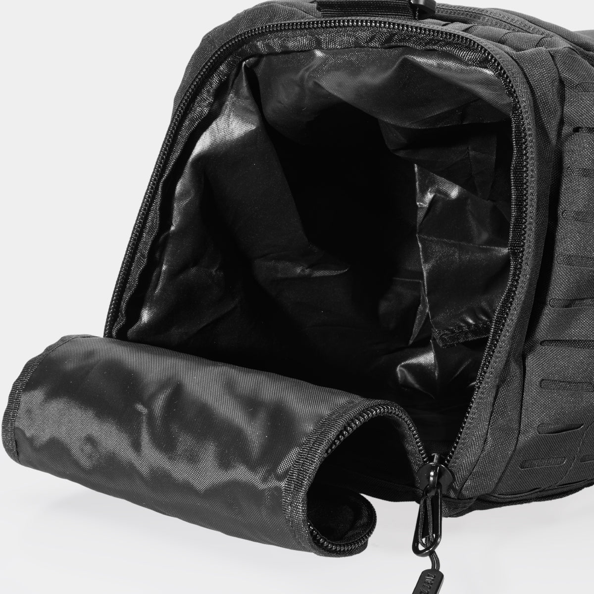 ZEUZ Duffle Bag - 40 L