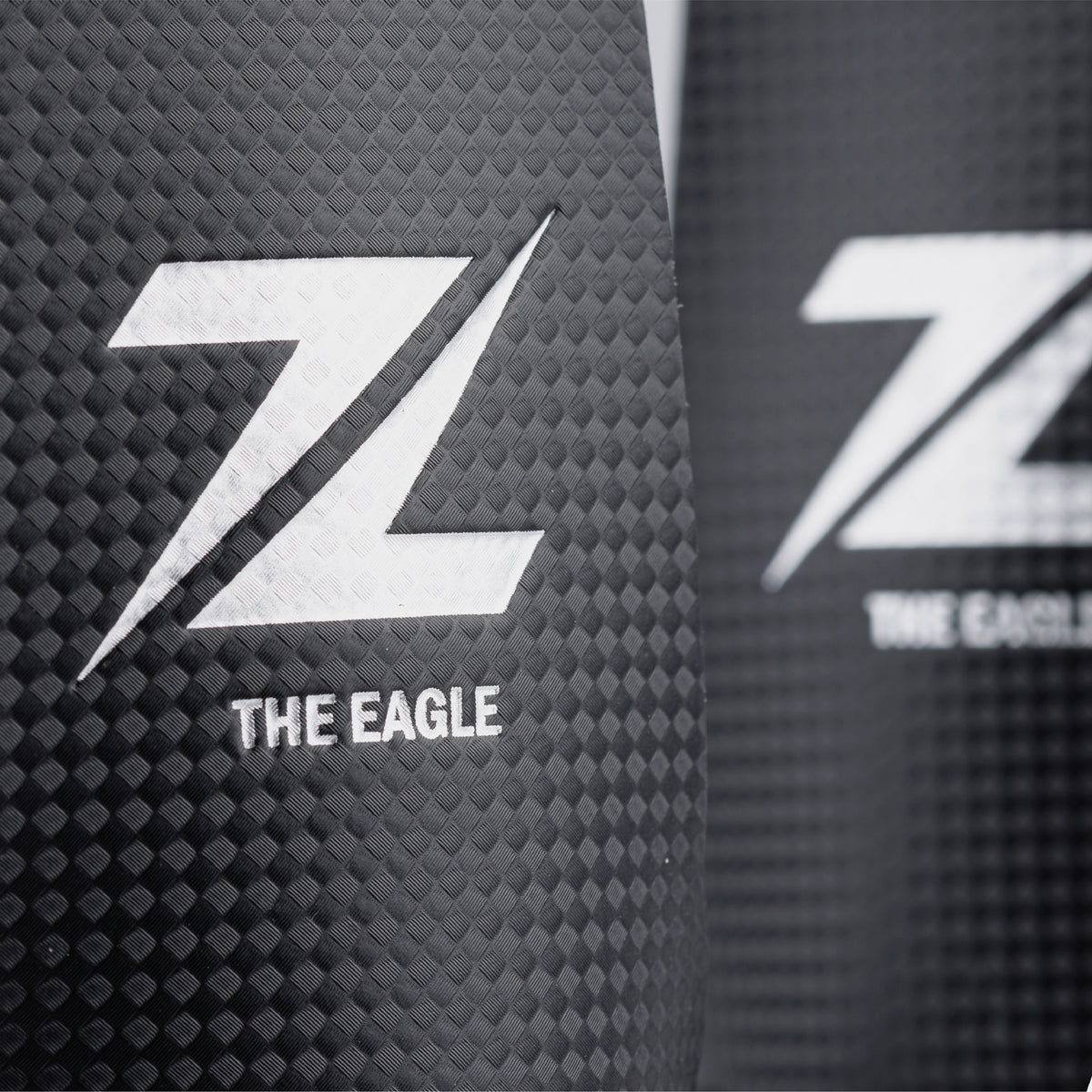 ZEUZ The Eagle Grips - Carbono y Microfibra - Gris